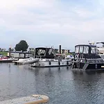 Marina Strandbad Inselperle Mit Zaun & Airco Nr 84 Holiday home